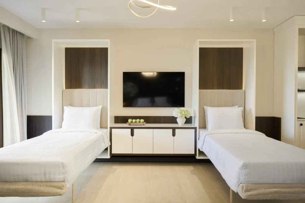 7. Junior Suite - murphy beds