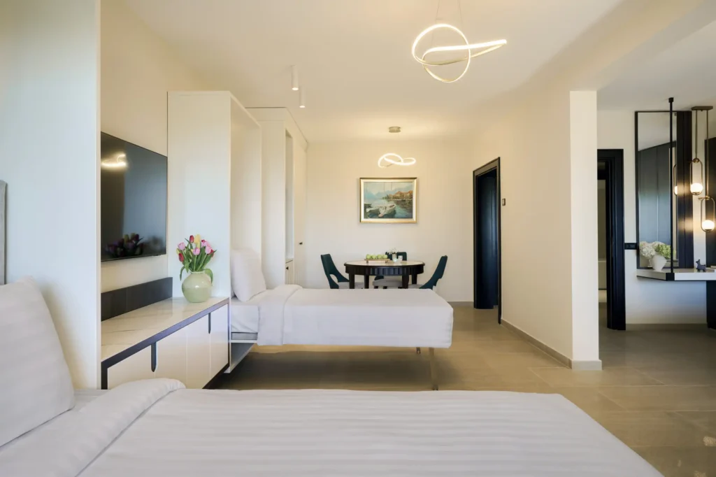 One-Bedroom-Suite-Extra-Beds-inside-view