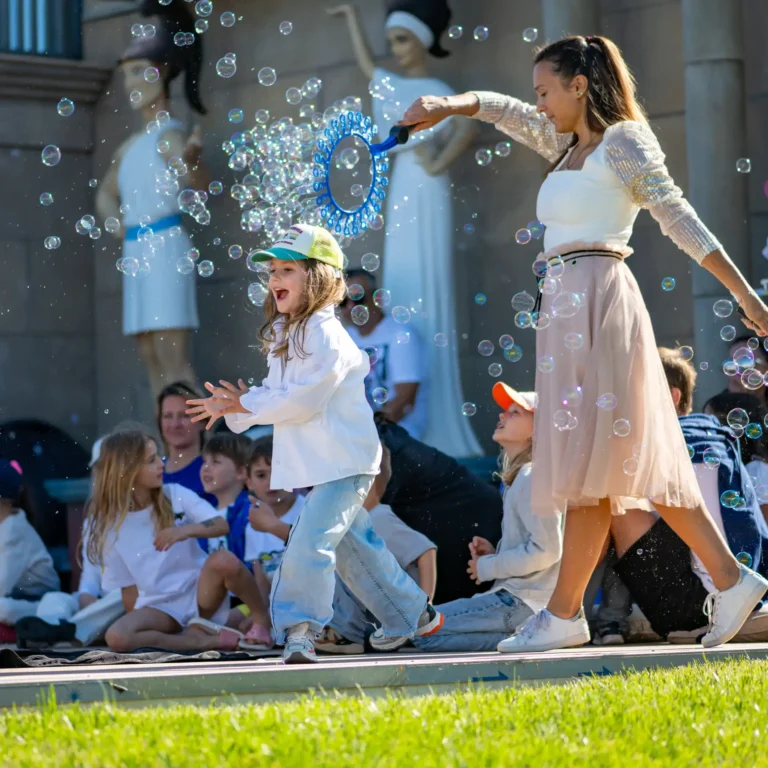 Bubble show at Kids Club