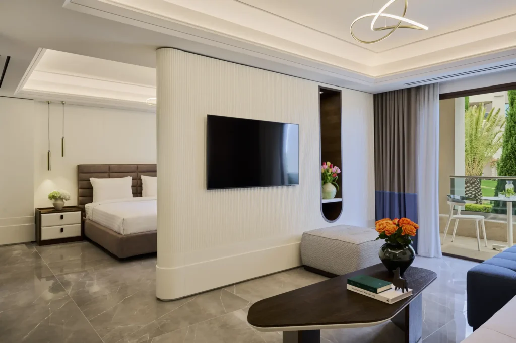 Ariadne Suite - One separate bedroom