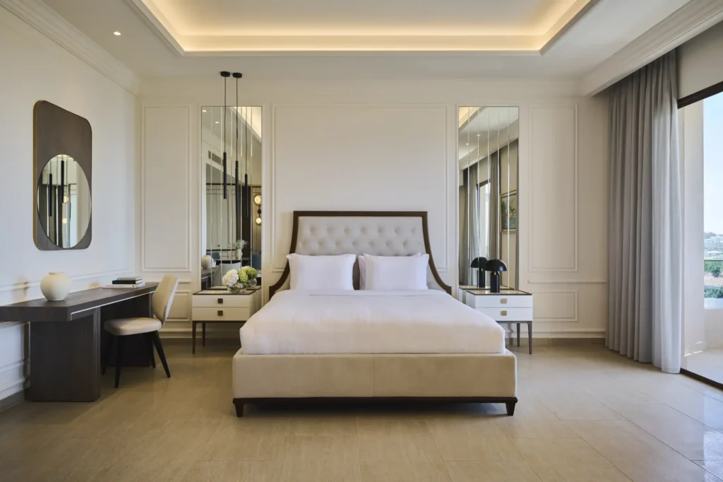 Superior Junior Suite - King Bed