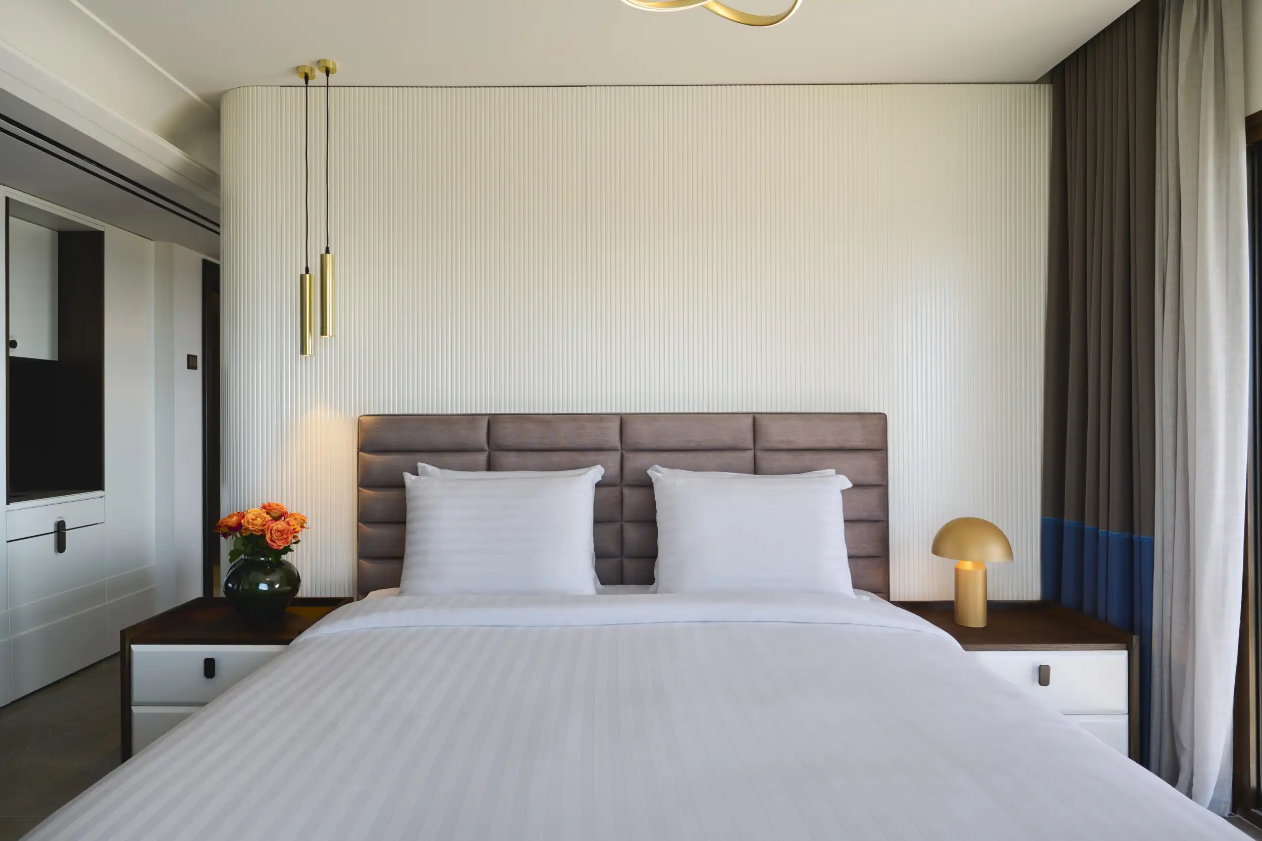 Calista Suite - King Size Bed